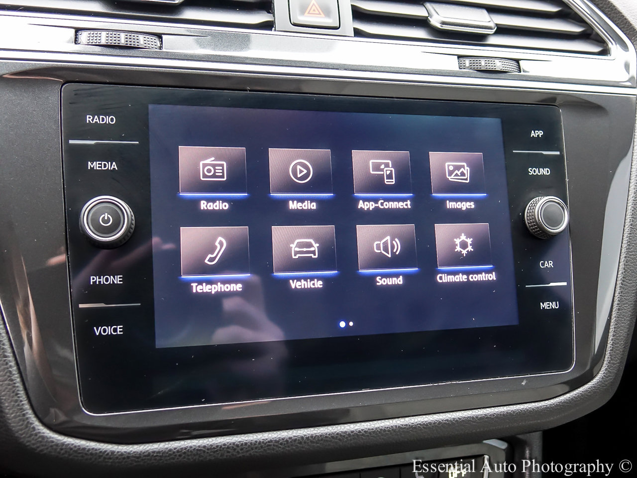 2019 VOLKSWAGEN TIGUAN - Image 13