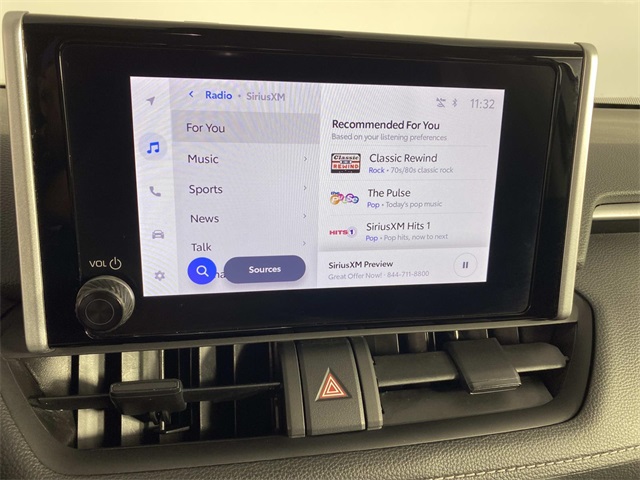 2024 Toyota RAV4 Hybrid LE photo 14
