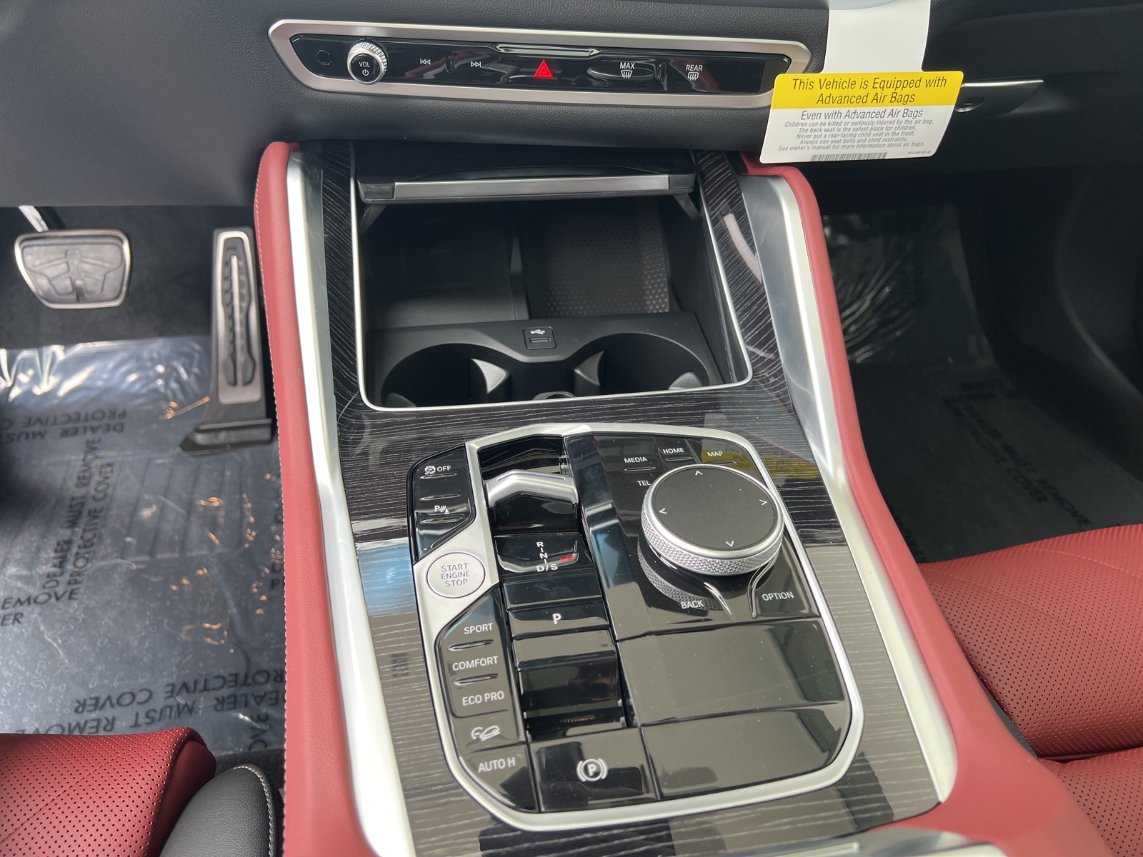 New 2026 Mineral White Metallic BMW xDrive40i image 15