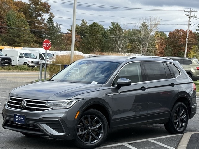 2022 Volkswagen Tiguan SE photo 3