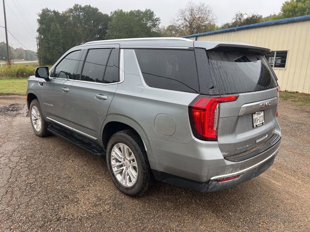 2024 Gmc Yukon SLT photo 3