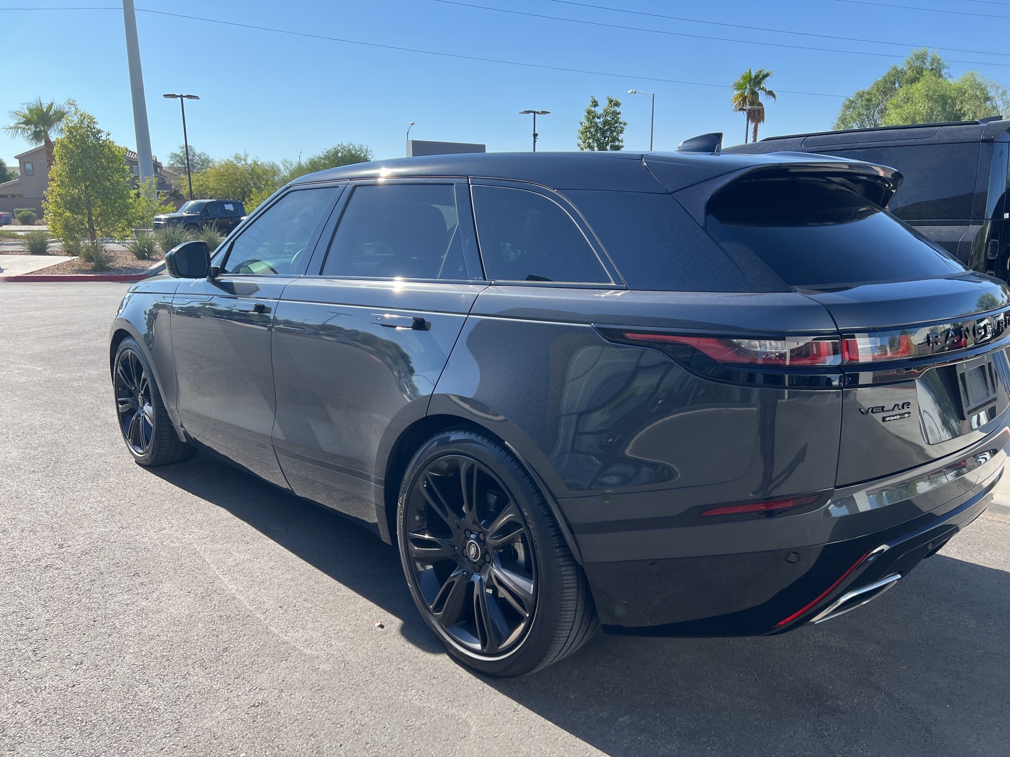 2021 Land Rover Range Rover Velar R-Dynamic S photo 5