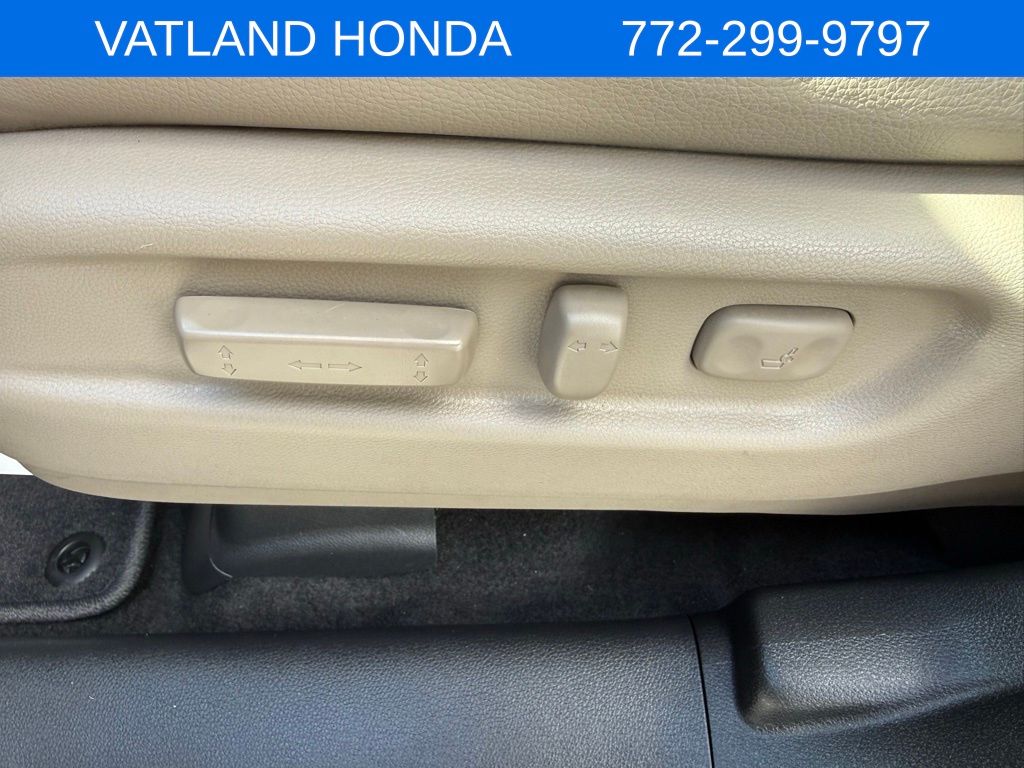 2019 Honda Ridgeline RTL-T photo 27