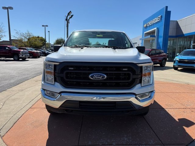 2022 Ford F-150 XL photo 2