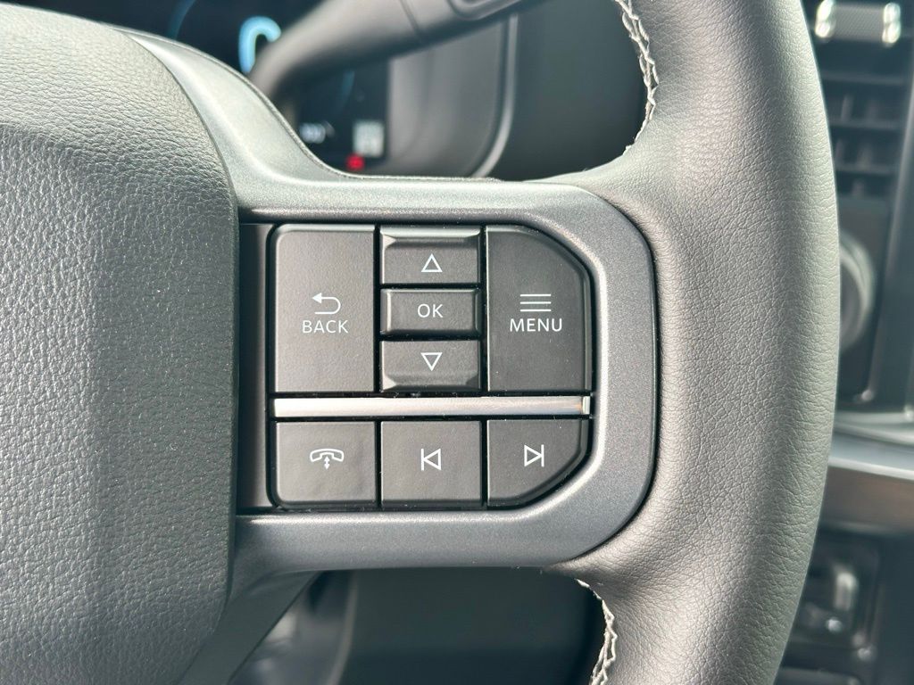 2025 Ford F-250 Lariat photo 15