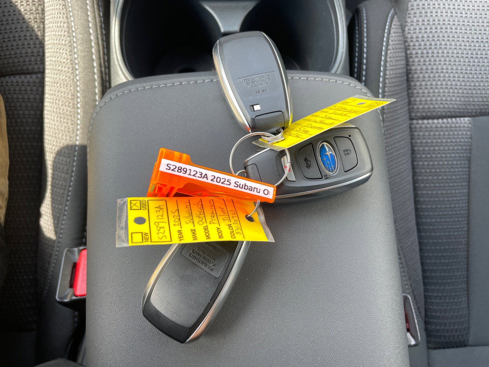 2025 Subaru Outback Premium photo 4