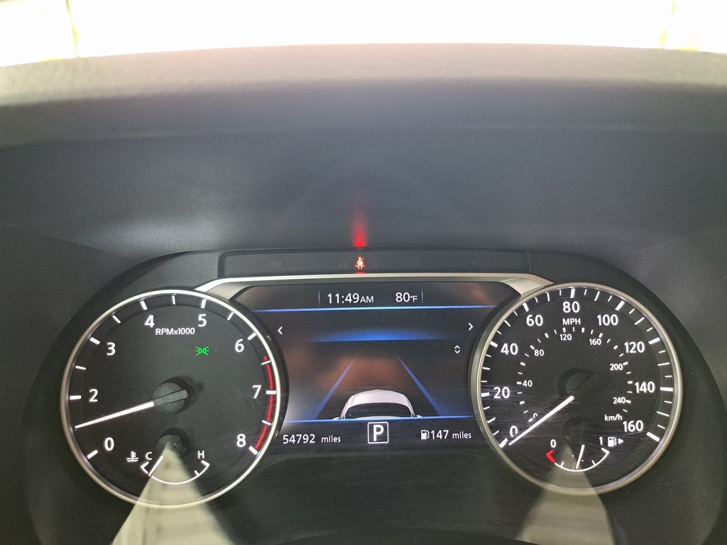 2022 Nissan Sentra SV photo 9