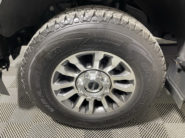 2022 Ford F-350 photo 14