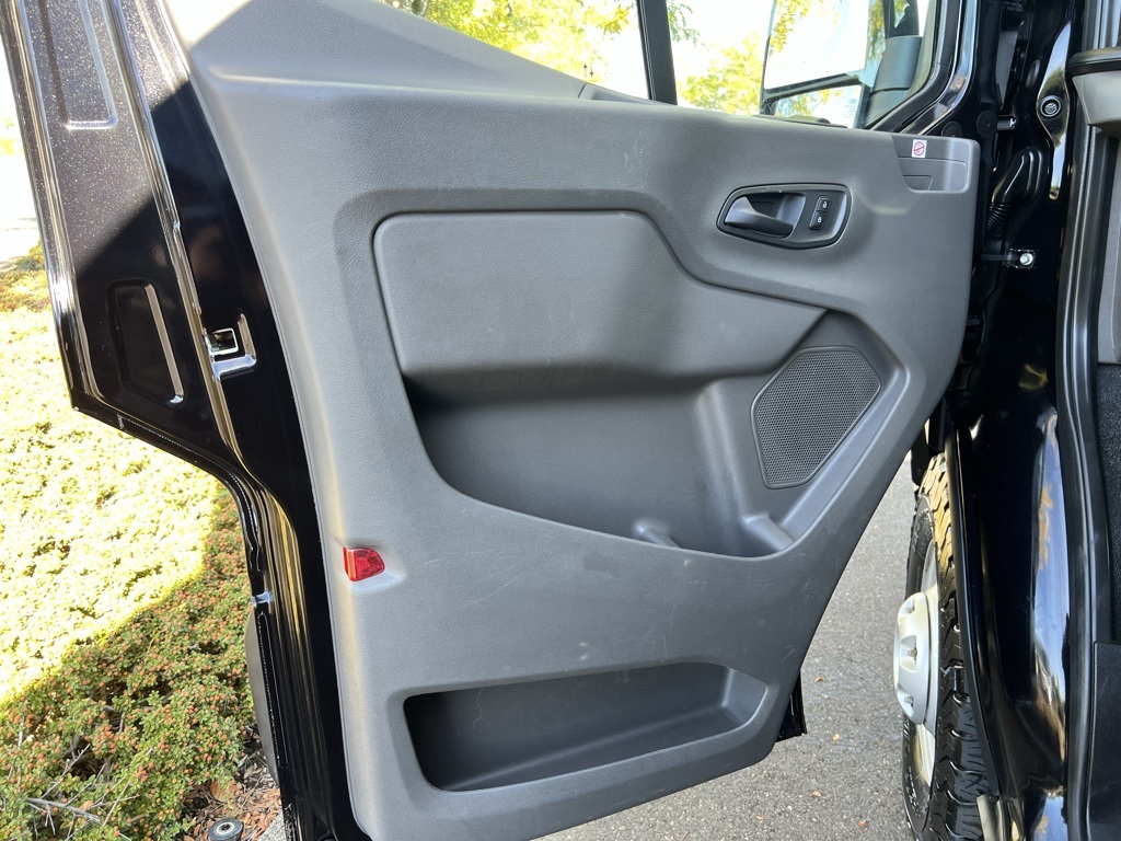 2020 Ford Transit photo 10