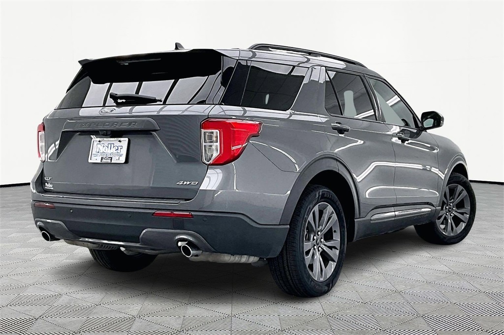 Used 2022 Ford Explorer XLT with VIN 1FMSK8DH4NGB86251 for sale in Kansas City