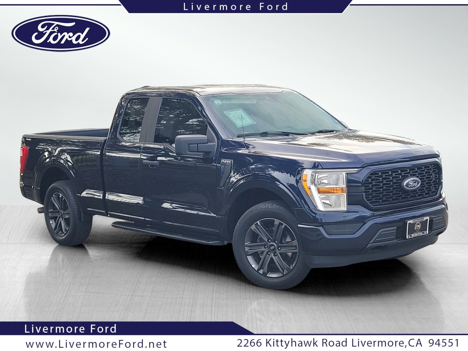 2021 Ford F-150 XL's photo
