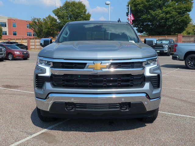 2026 Chevrolet Silverado 1500 LT photo 3