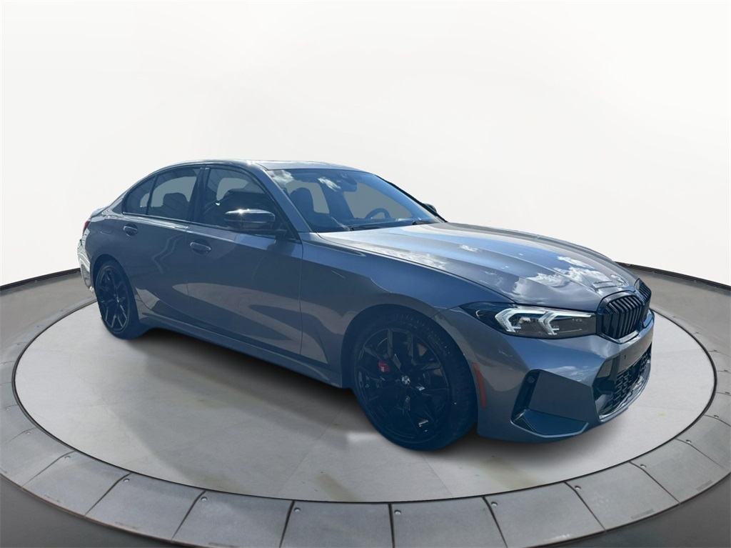 2026 BMW 3 Series 330i's photo
