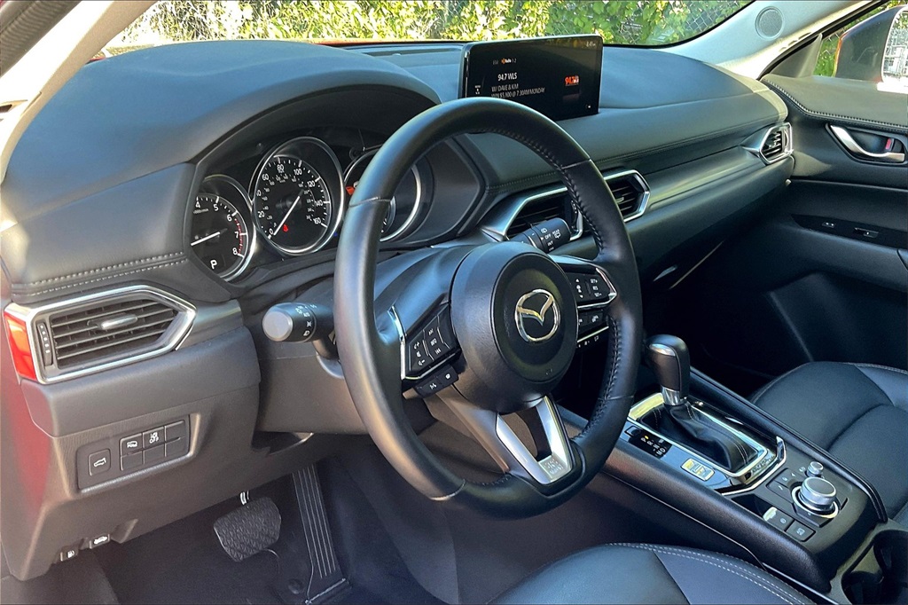 2023 Mazda CX-5 2.5 S Preferred photo 10