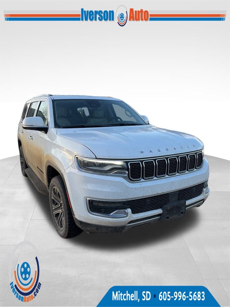 2022 Jeep Wagoneer Series III's photo