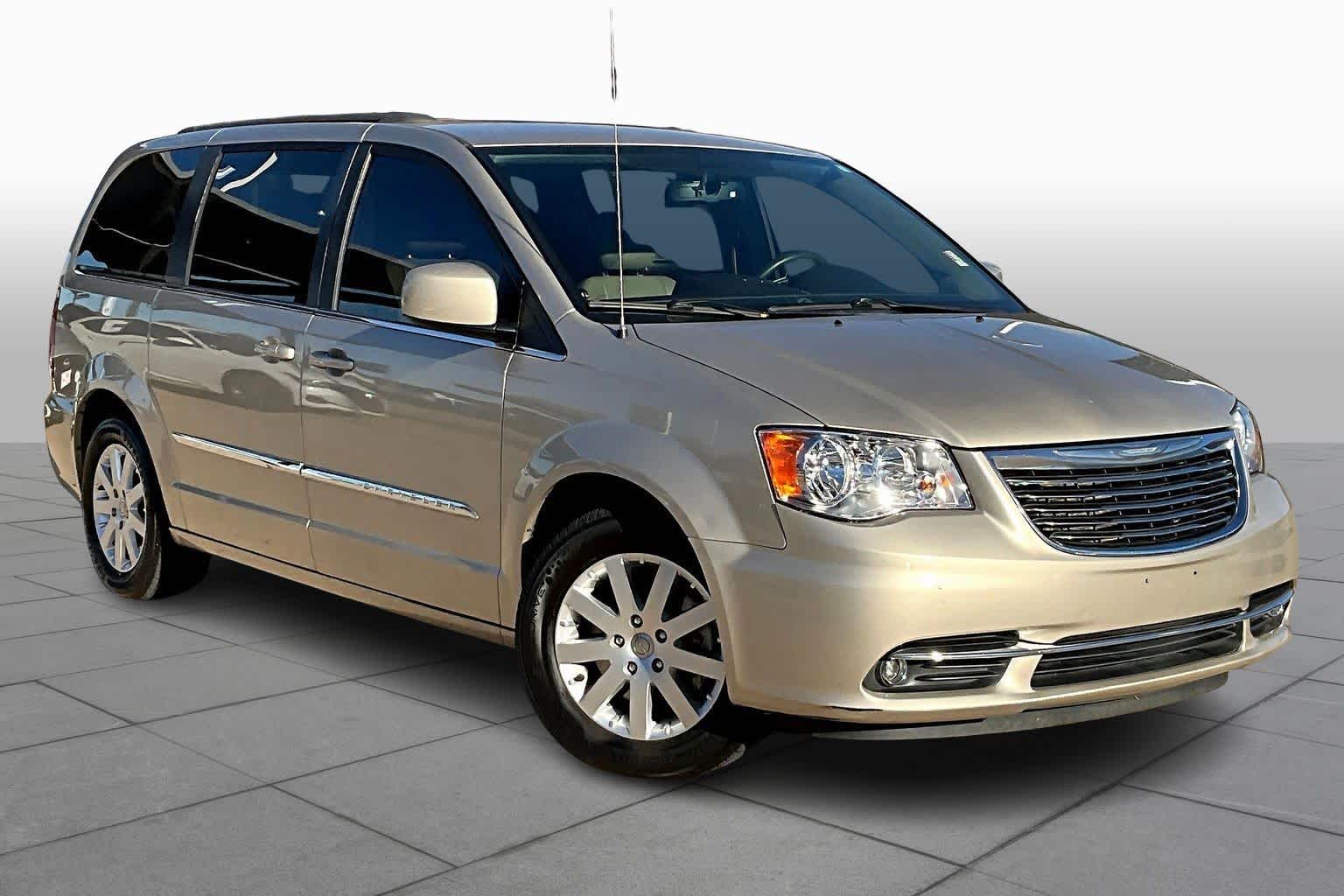 Used 2014 Chrysler Town & Country Touring with VIN 2C4RC1BG8ER436607 for sale in Oklahoma City, OK