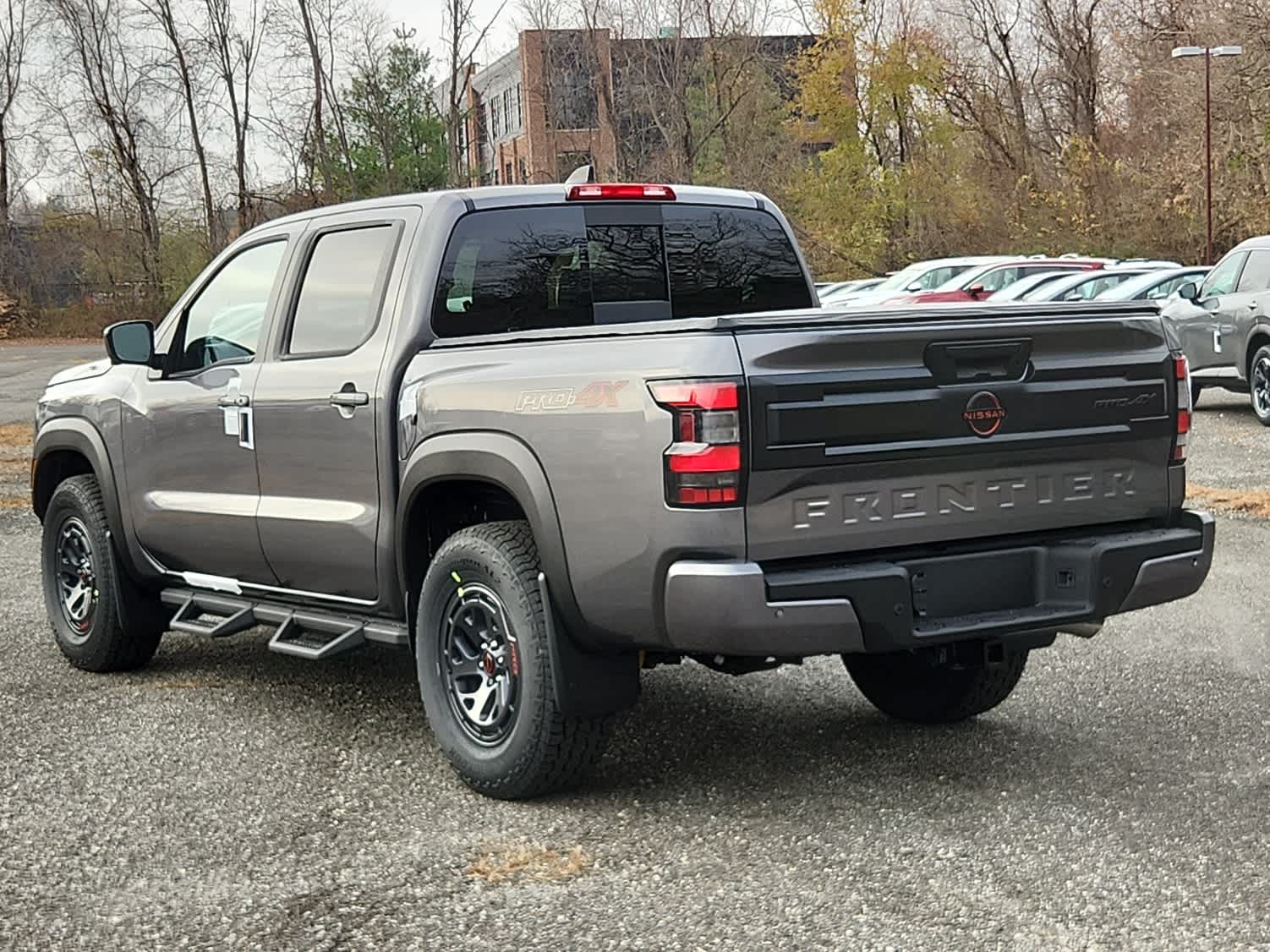 2026 Nissan Frontier PRO-4X photo 4