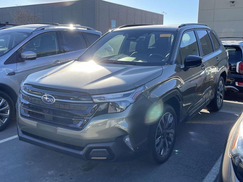 2025 Subaru Forester Touring photo 2