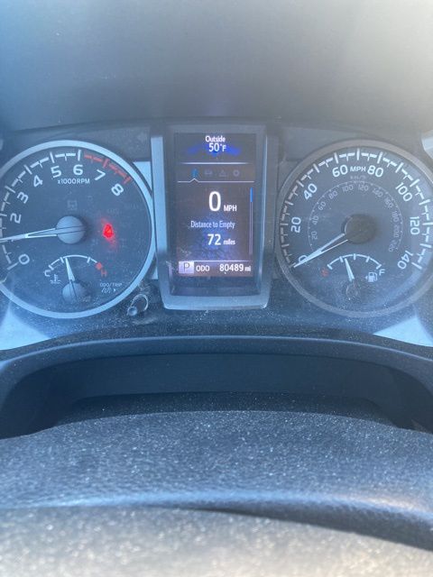 2021 Toyota Tacoma TRD Off-Road photo 3