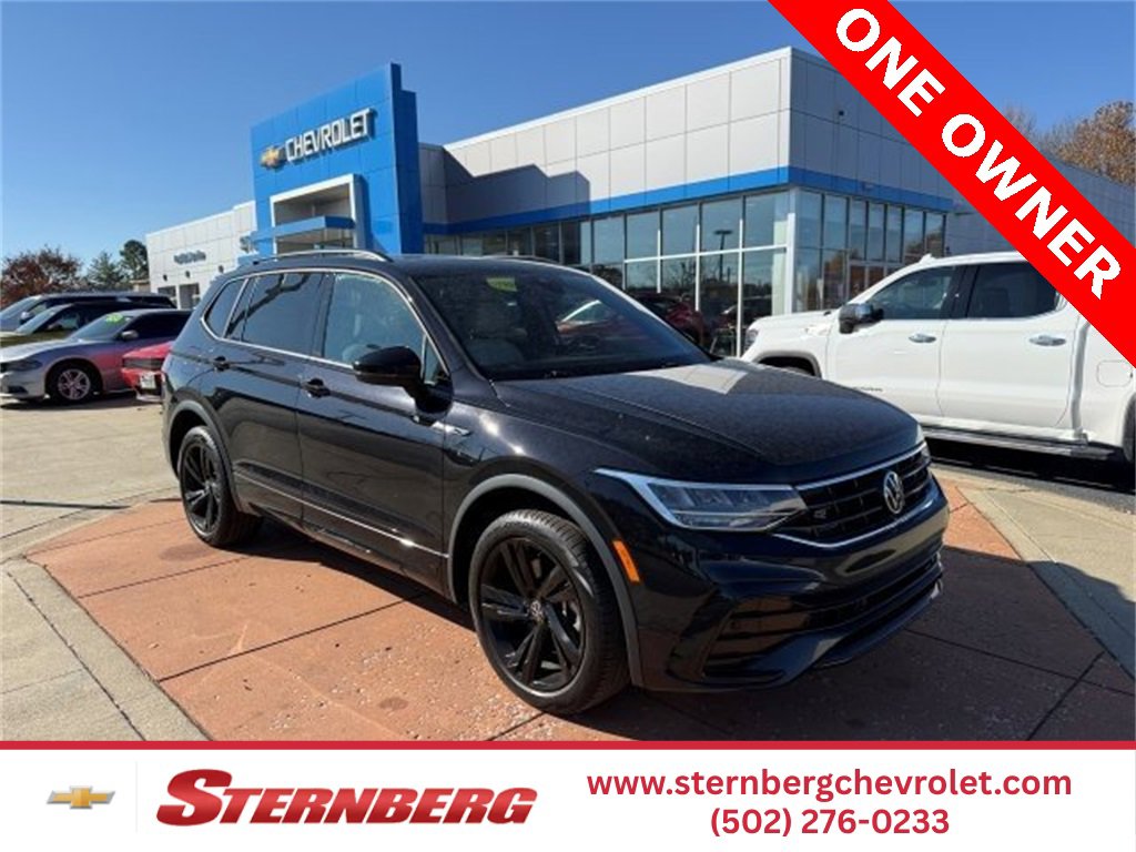 2023 Volkswagen Tiguan SE R-LINE BLACK