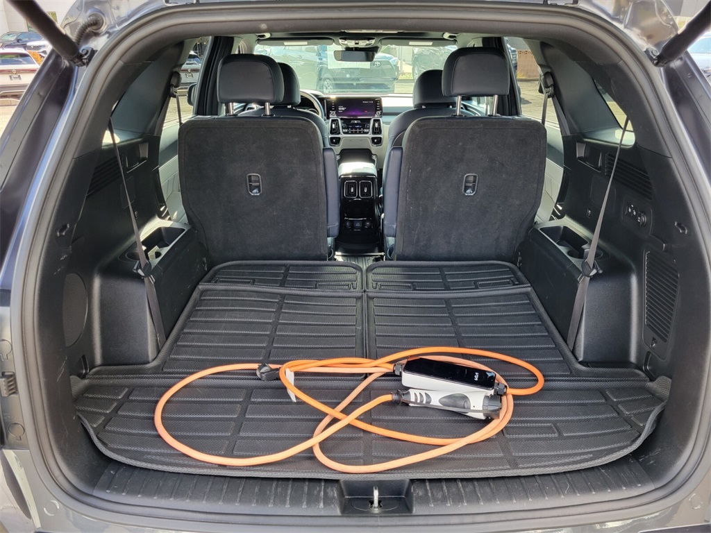 2023 Kia Sorento Plug-In Hybrid SX Prestige photo 13