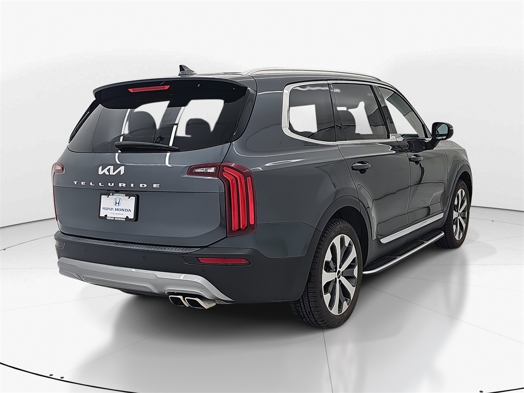 2022 Kia Telluride EX photo 3