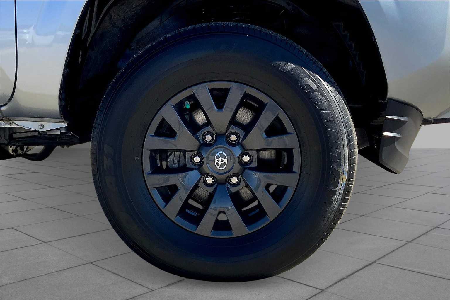 Image 9 of 2023 Toyota Tacoma SR 4WD CrewMAX