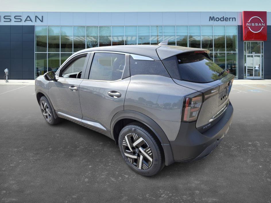 2025 Nissan Kicks SV photo 7