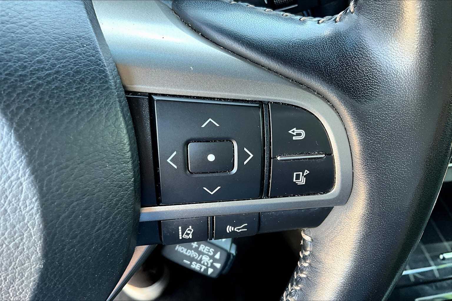 2021 Lexus GX 460 Premium photo 21