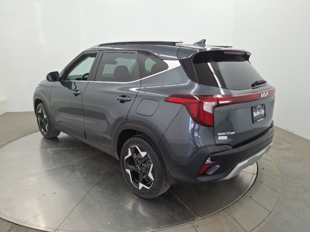2024 Kia Seltos EX photo 2