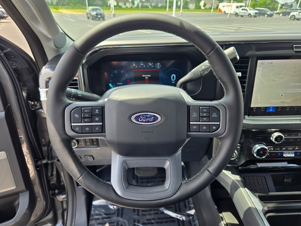 2025 Ford F-250 Lariat photo 33