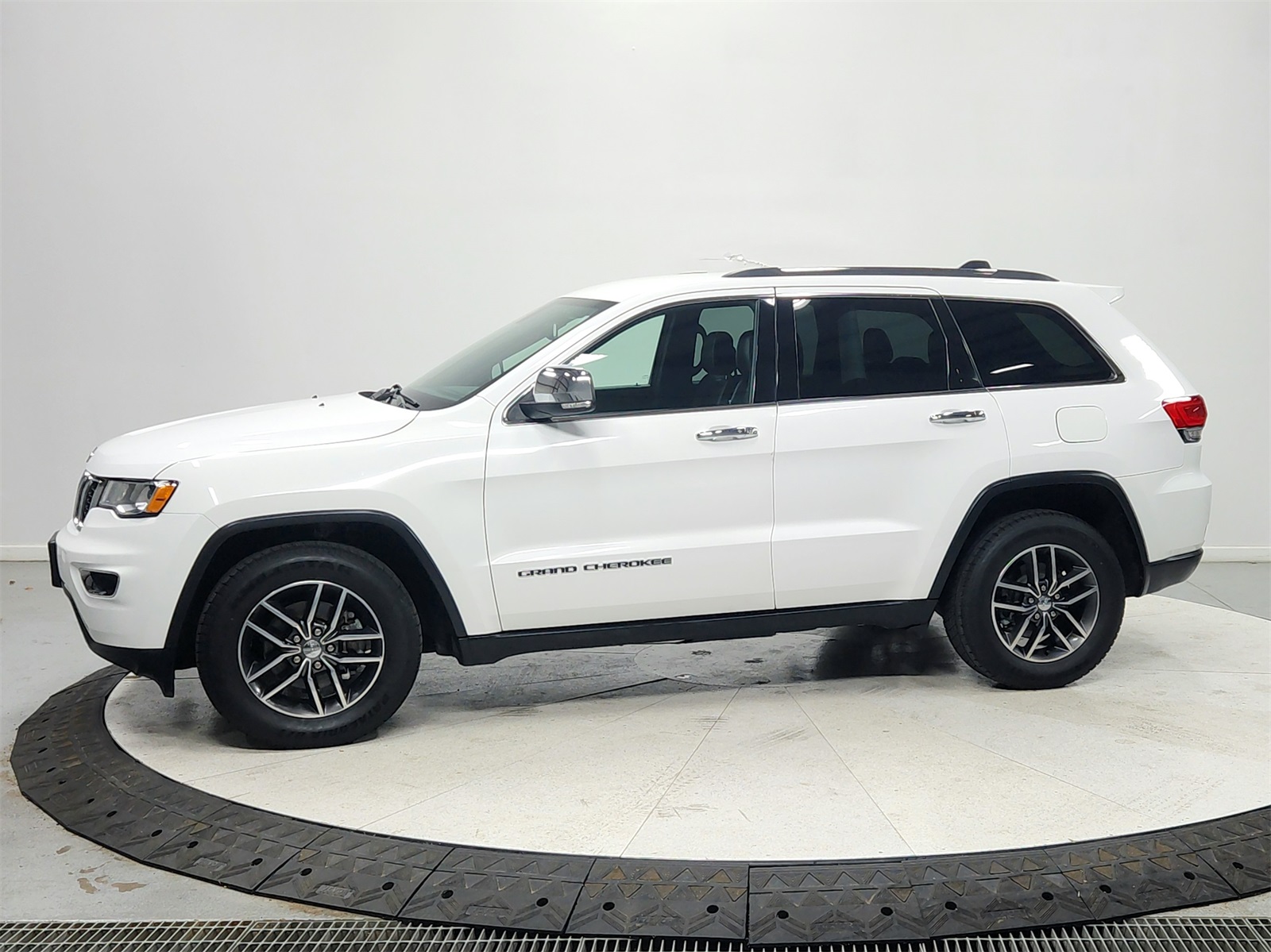 2018 Jeep Grand Cherokee Limited photo 4