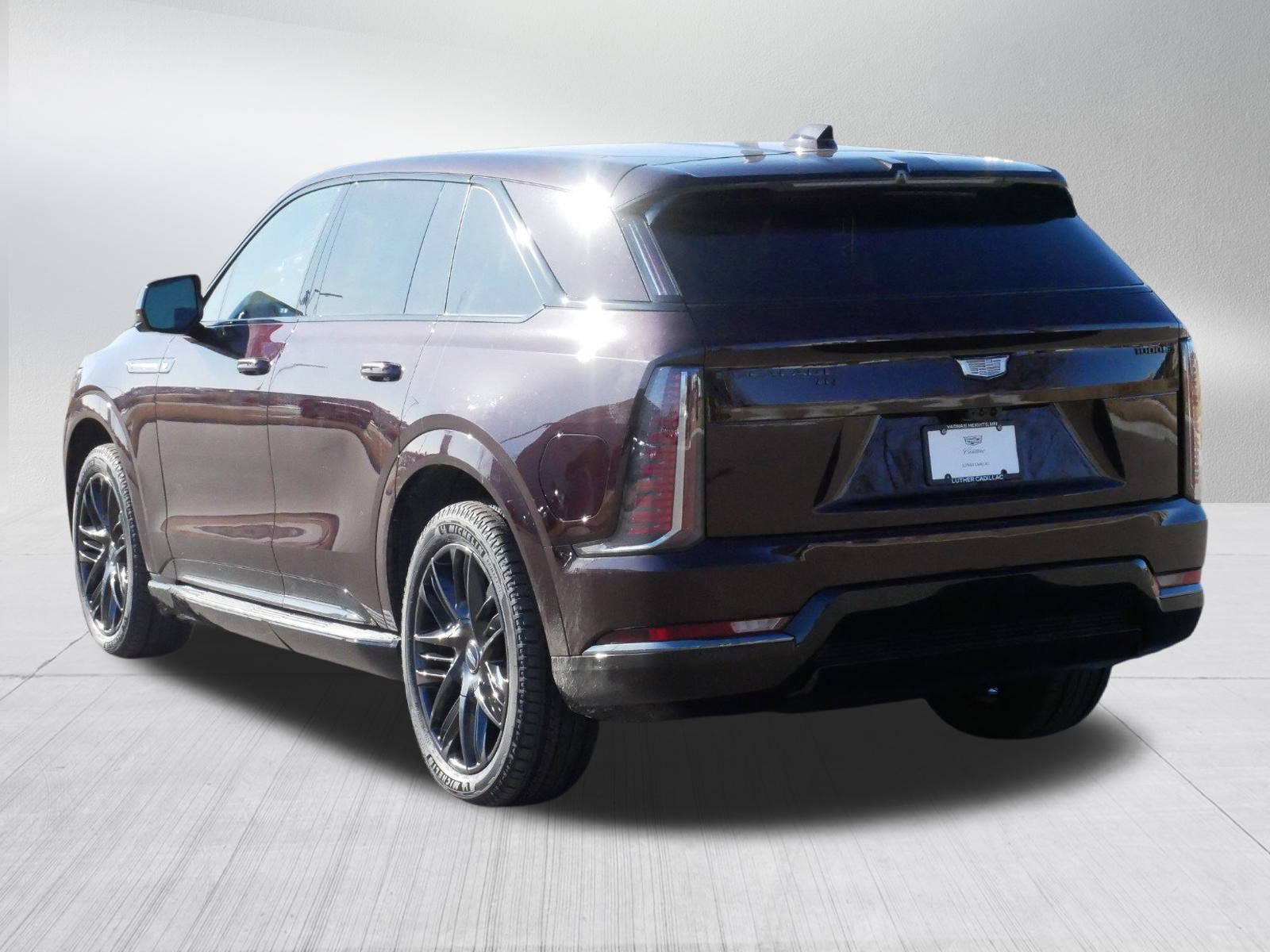 2025 Cadillac Escalade IQ Sport photo 5