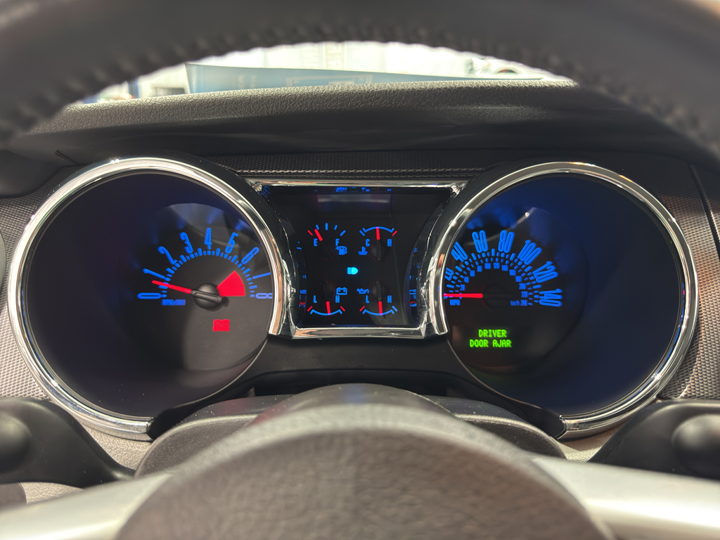 2007 Ford Mustang GT photo 21