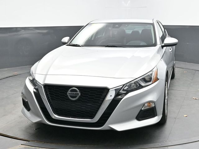 2021 Nissan Altima 2.5 S photo 2