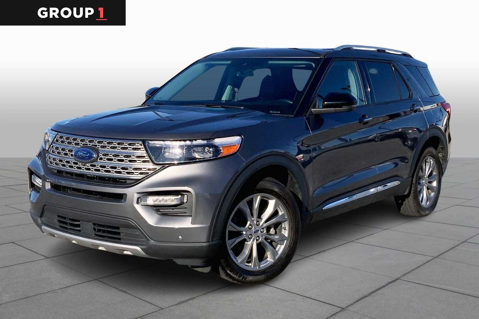 2021 Ford Explorer Limited's photo