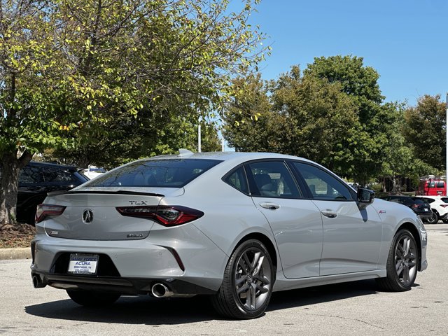 2025 Acura TLX SH-AWD A-Spec photo 4