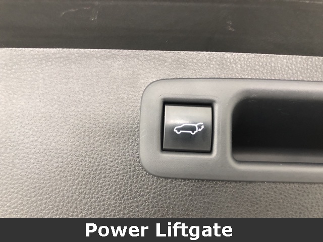 2021 Toyota Highlander XLE photo 26