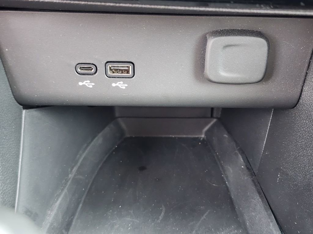 2024 Buick Encore GX Sport Touring photo 23