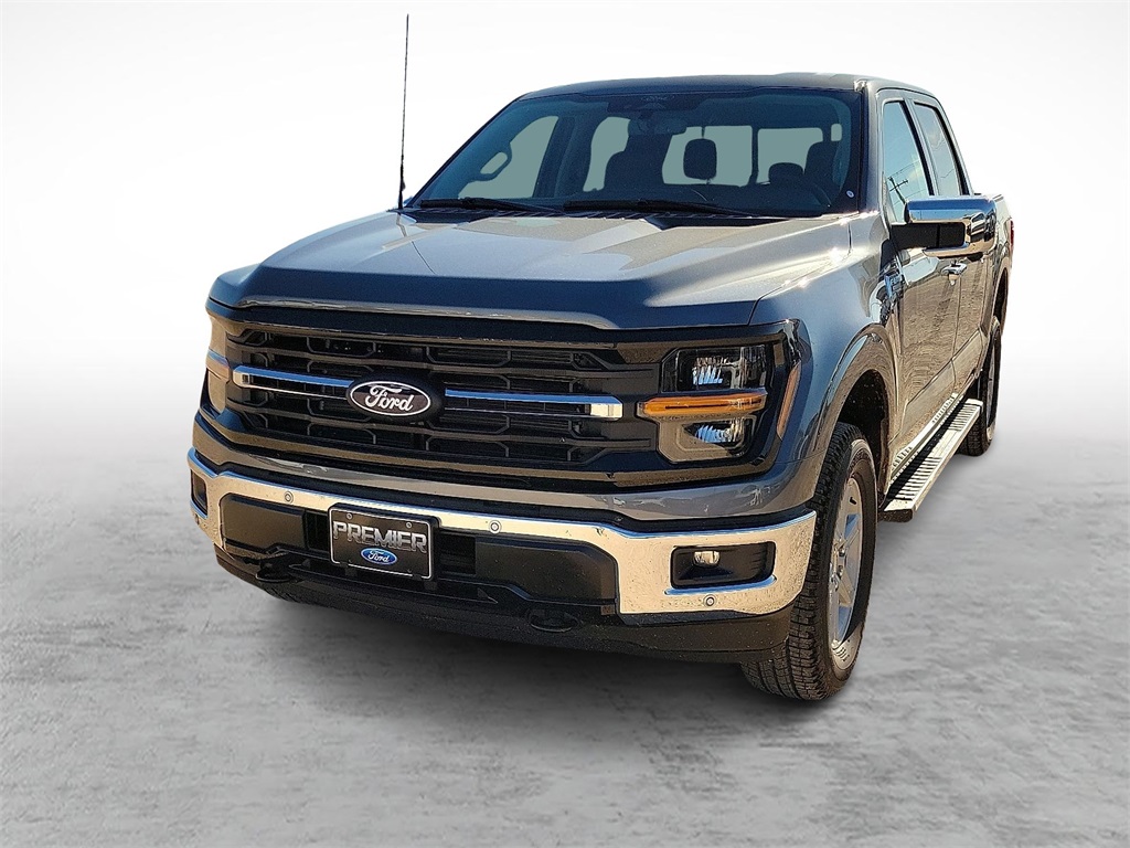 2025 Ford F-150 XLT photo 4