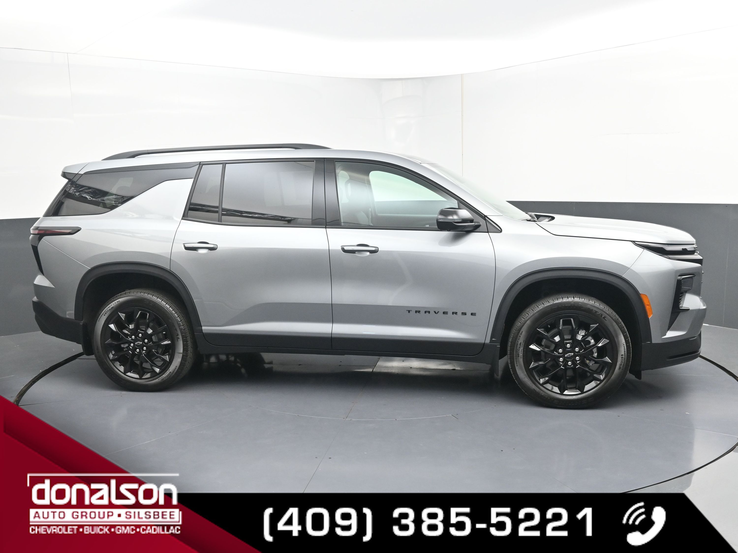 2026 Chevrolet Traverse LT's photo