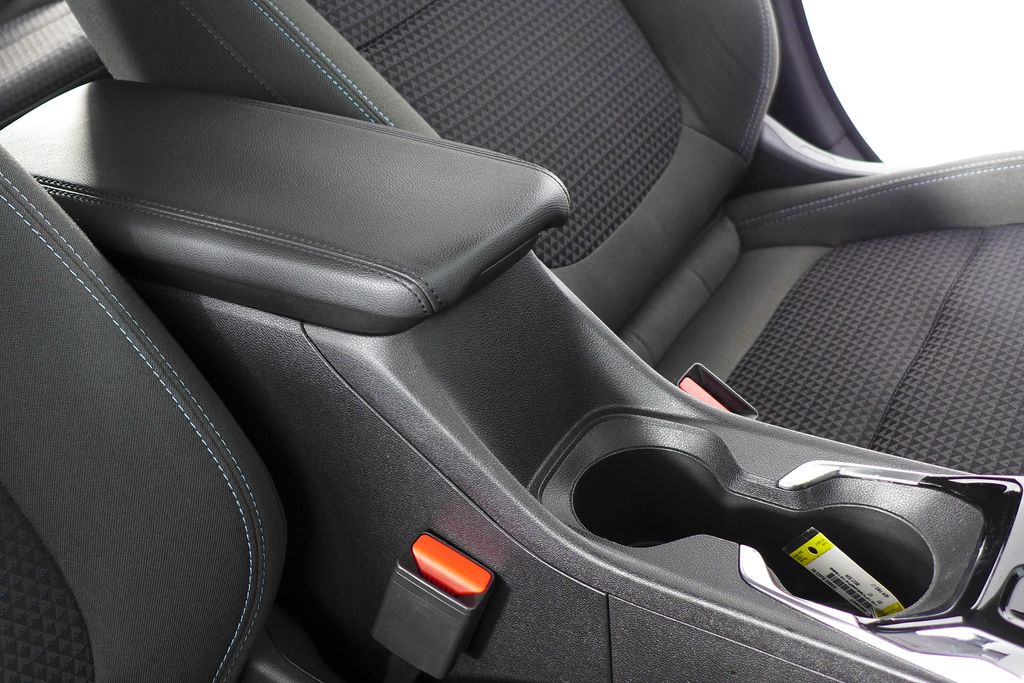2023 Chevrolet Bolt EUV photo 13
