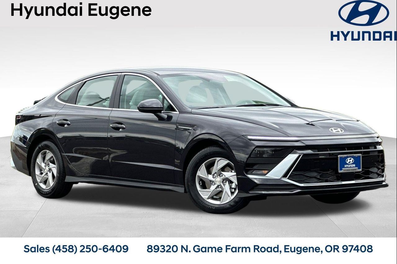 2025 Hyundai Sonata SE's photo