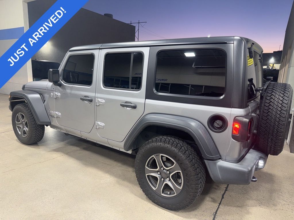 2018 Jeep Wrangler Unlimited Sport S photo 3