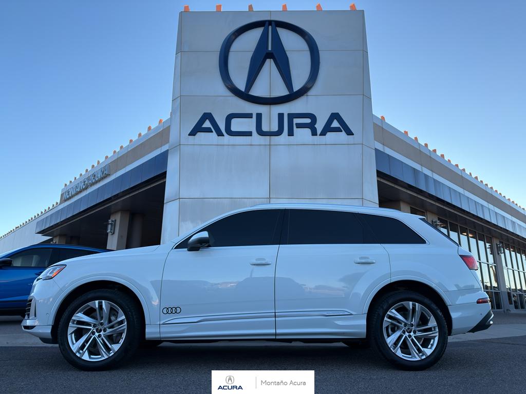 2023 Audi Q7 Premium Plus's photo