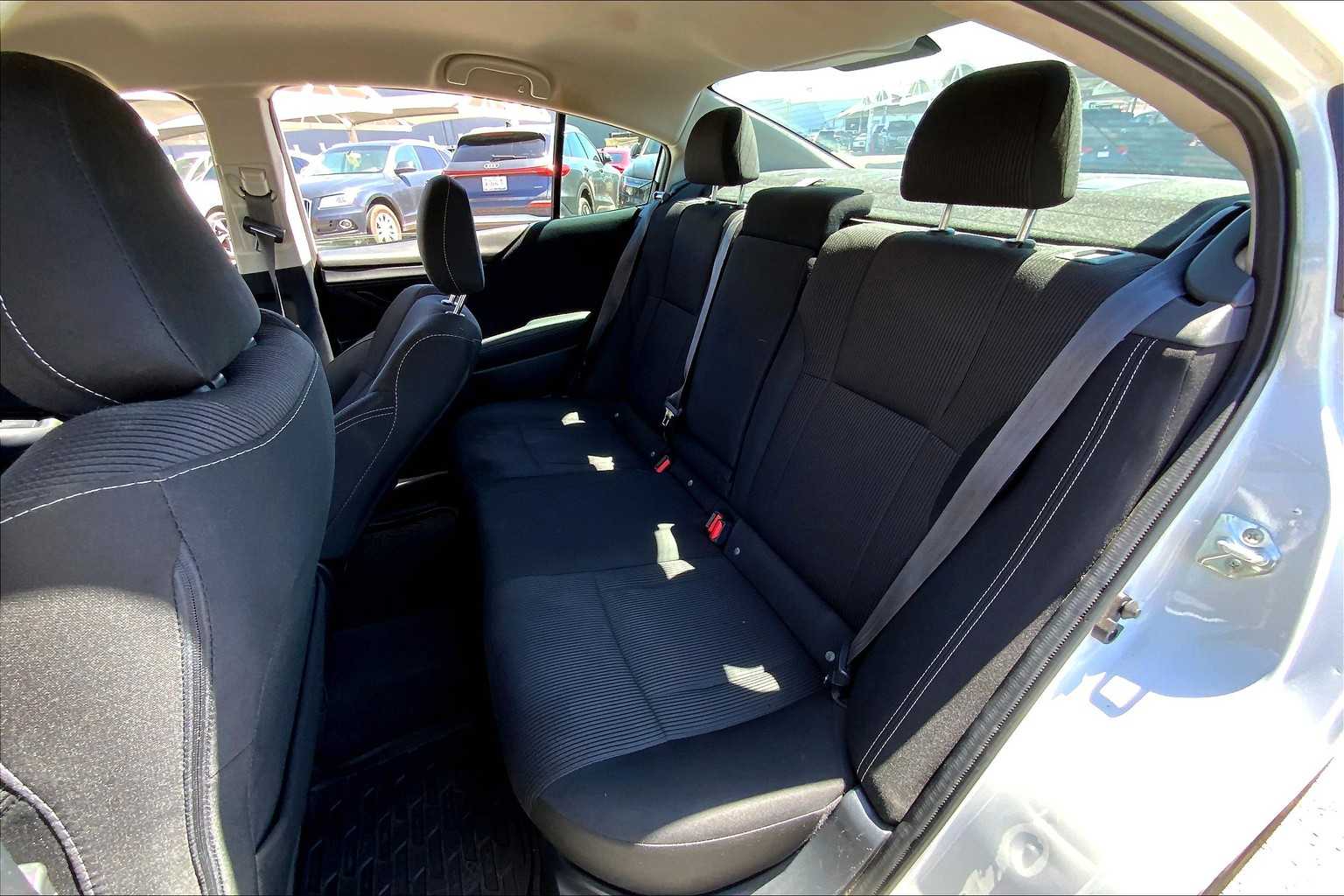 2022 Subaru Legacy Base photo 19