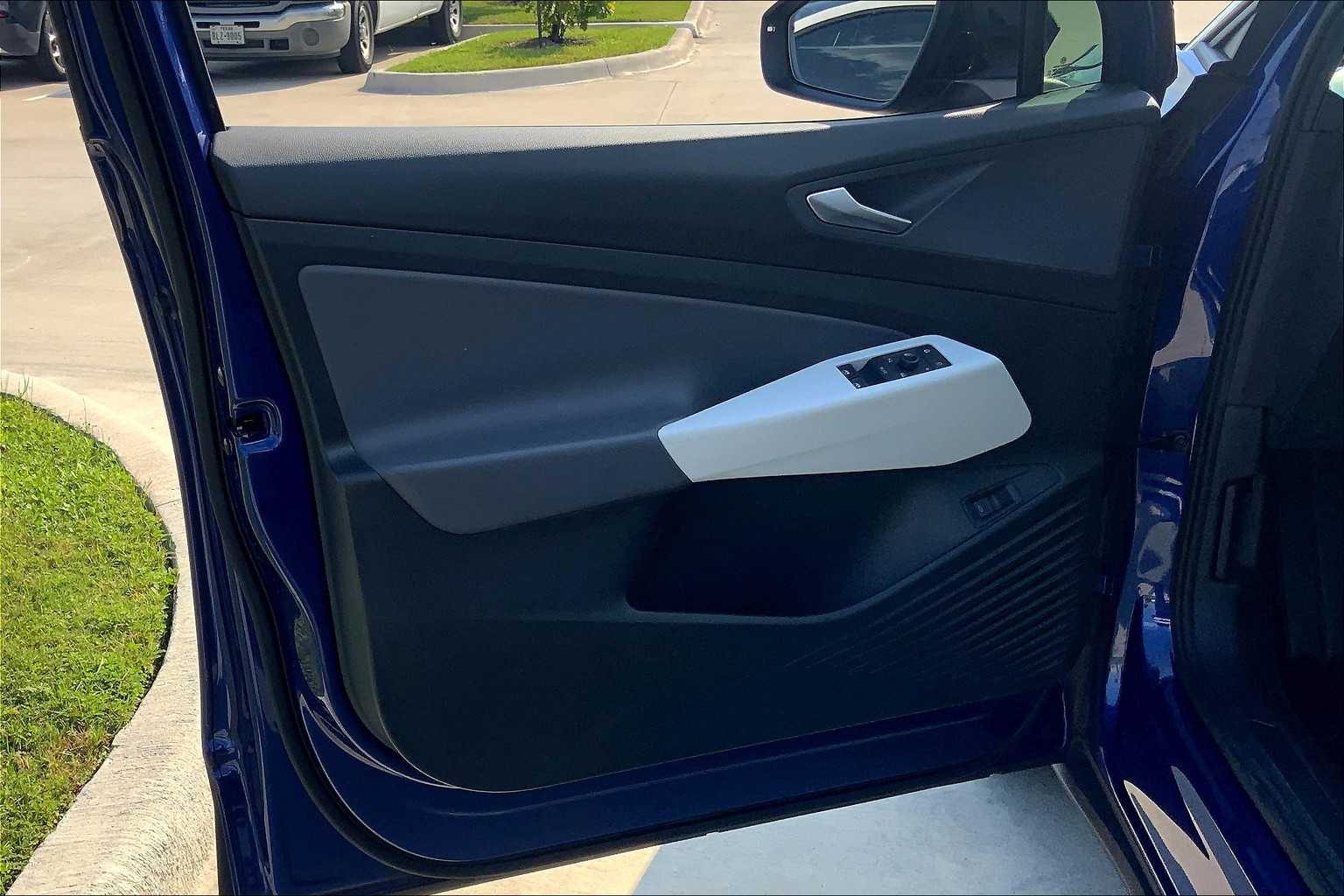 2021 Volkswagen ID.4 1st Edition photo 24