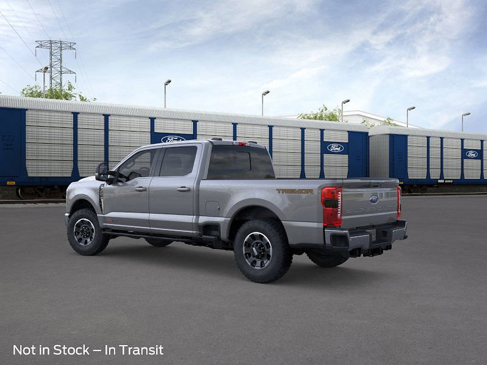 2025 Ford F-350 Lariat photo 4
