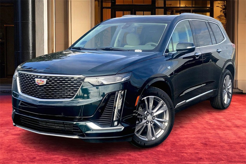 2025 Cadillac XT6 Premium Luxury's photo