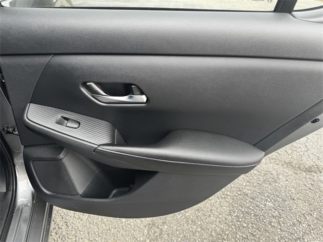 2022 Nissan Sentra S photo 15